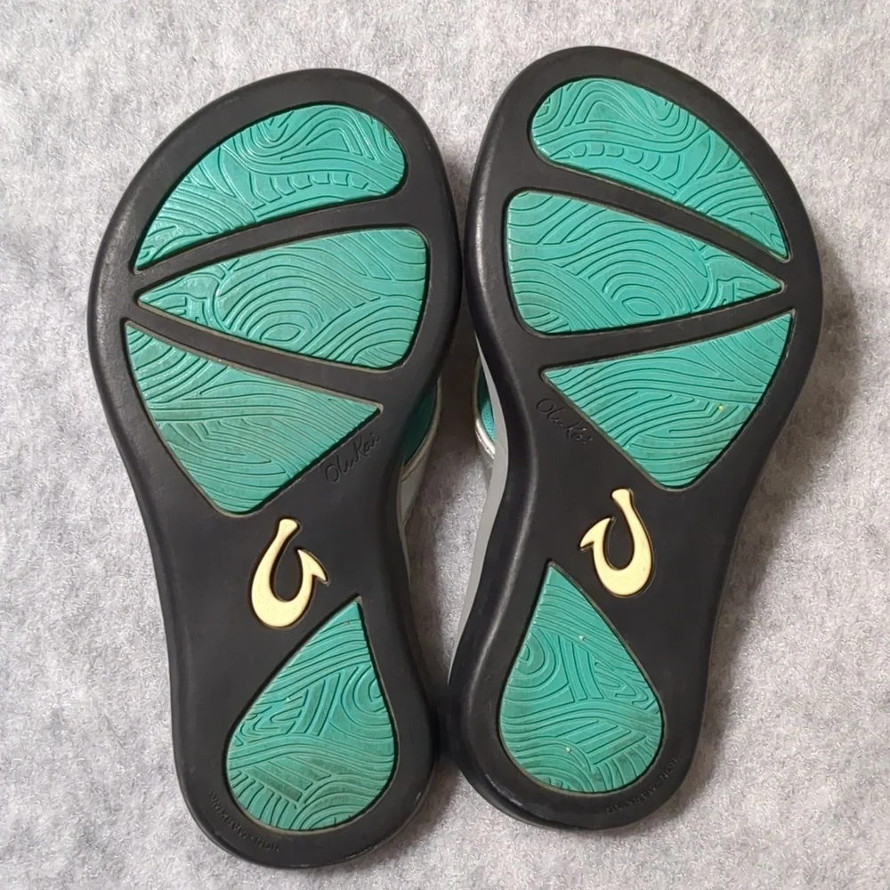OluKai Ho’Opio Flip Flop sandals Size 11 Toddler